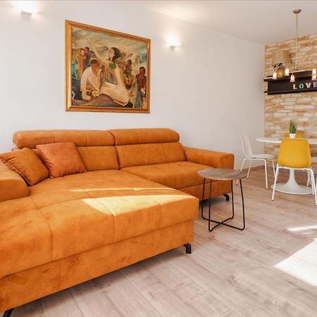 Spinut Sunset 3Bd Apartment - Sea View Balcony & Quiet Area Split Eksteriør bilde