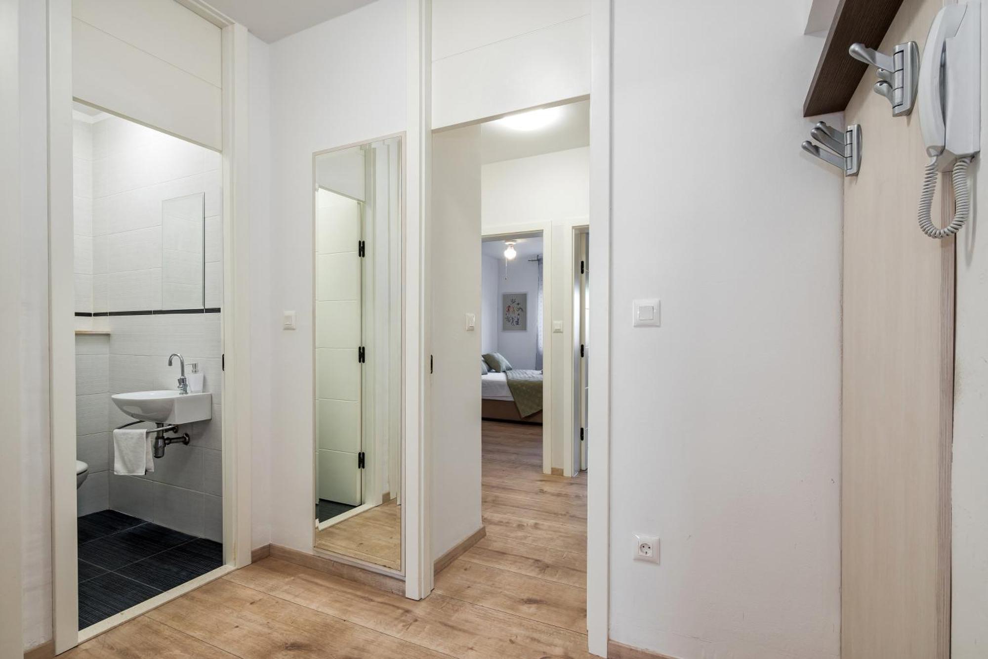Spinut Sunset 3Bd Apartment - Sea View Balcony & Quiet Area Split Eksteriør bilde