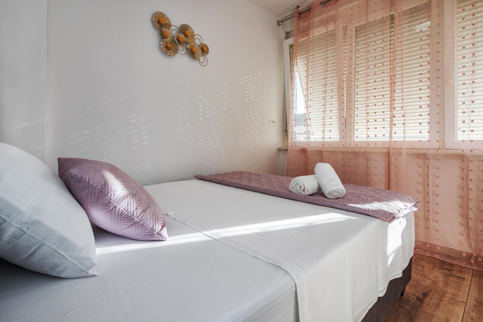 Spinut Sunset 3Bd Apartment - Sea View Balcony & Quiet Area Split Eksteriør bilde
